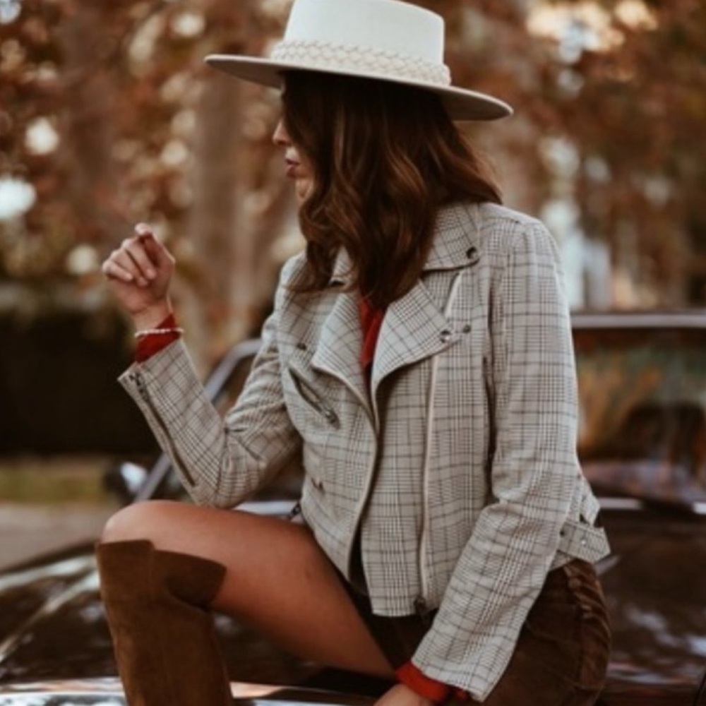 New Blank NYC Neutral Glen Check Moto Jacket